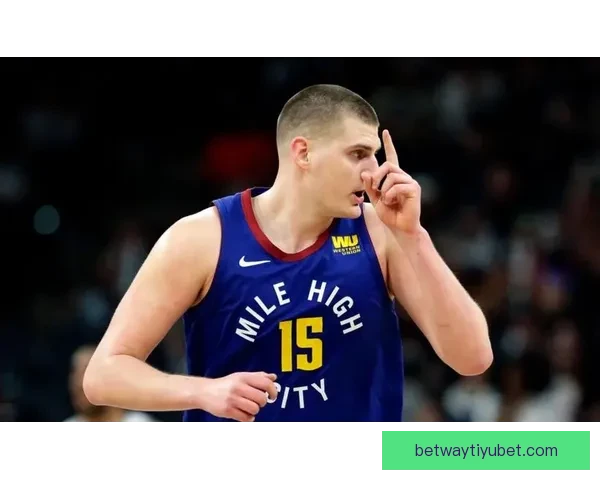 约基奇创历史新纪录 单场40分13助0失误 成NBA首位达成此数据的中锋 约基奇创历史新纪录 单场40分13助0失误 成NBA首位达成此数据的中锋