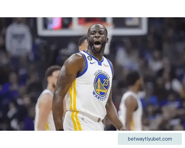 追梦格林坚持上场无论剩余多少场比赛都全力争取机会 追梦格林坚持上场无论剩余多少场比赛都全力争取机会